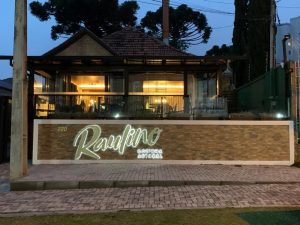 Chef André Raulino inaugura novo restaurante